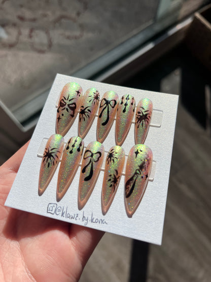 Glimmery New Years Nails
