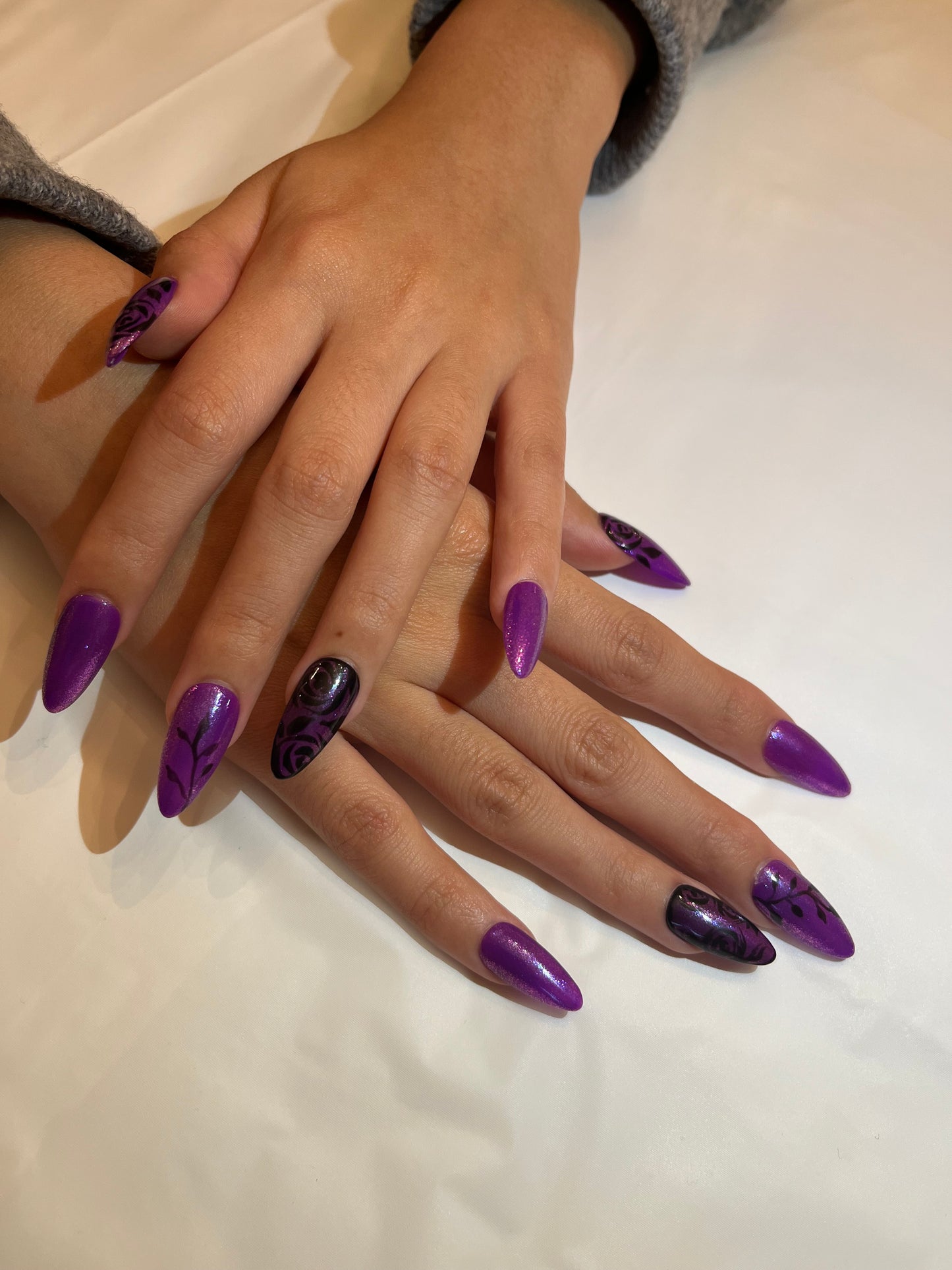 (TIER 3) Custom Press-On Nails